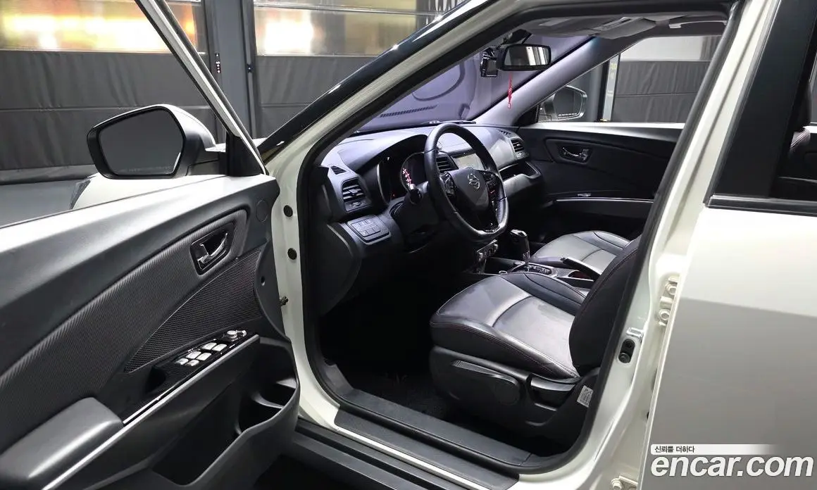 SsangYong TIBOLI 2017 1.6 автомат (гидро), фото 10 SsangYong TIBOLI 2017 1.6 автомат (гидро), фото 10