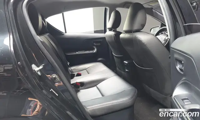 Toyota Prius 2018 1.5 автомат (гидро), миниатюра 12