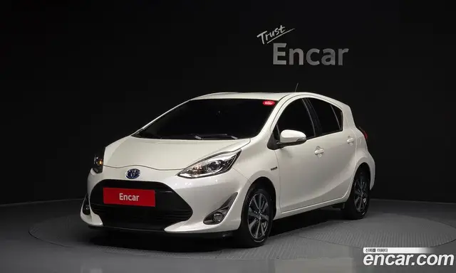Toyota Prius, 2019, 96 882 км