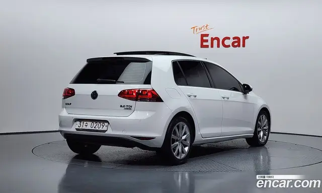Volkswagen Golf 2015 2.0 автомат (гидро), миниатюра 2 Volkswagen Golf 2015 2.0 автомат (гидро), миниатюра 2