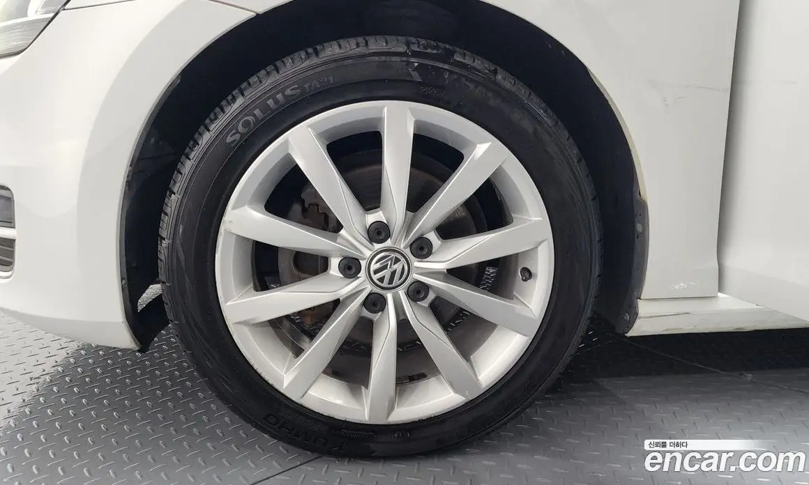 Volkswagen Golf 2015 2.0 автомат (гидро), фото 5 Volkswagen Golf 2015 2.0 автомат (гидро), фото 5