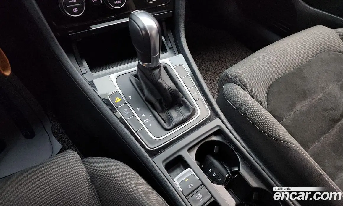 Volkswagen Golf 2015 2.0 автомат (гидро), фото 9 Volkswagen Golf 2015 2.0 автомат (гидро), фото 9