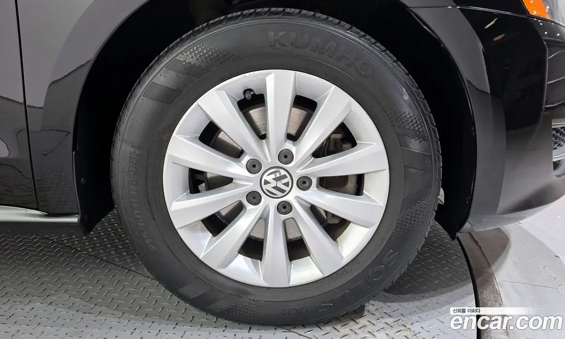 Volkswagen Passat 2014 1.8 автомат (гидро), фото 5 Volkswagen Passat 2014 1.8 автомат (гидро), фото 5