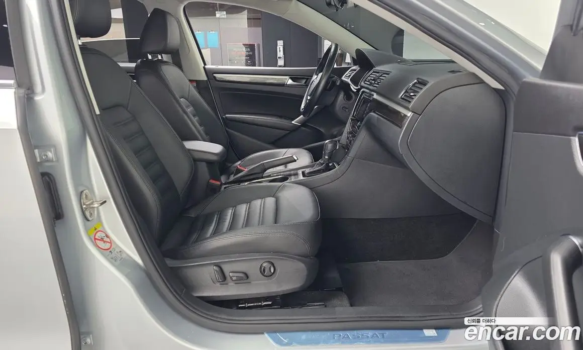 Volkswagen Passat 2018 2.0 автомат (гидро), фото 11 Volkswagen Passat 2018 2.0 автомат (гидро), фото 11