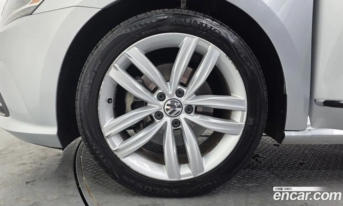 Volkswagen Passat 2018 2.0 автомат (гидро), фото 5 Volkswagen Passat 2018 2.0 автомат (гидро), фото 5