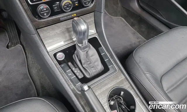 Volkswagen Passat 2018 2.0 автомат (гидро), миниатюра 9 Volkswagen Passat 2018 2.0 автомат (гидро), миниатюра 9