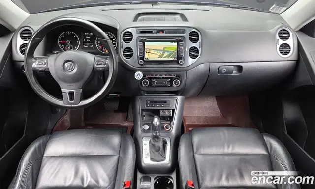 Volkswagen Tiguan 2012 2.0 автомат (гидро), миниатюра 7