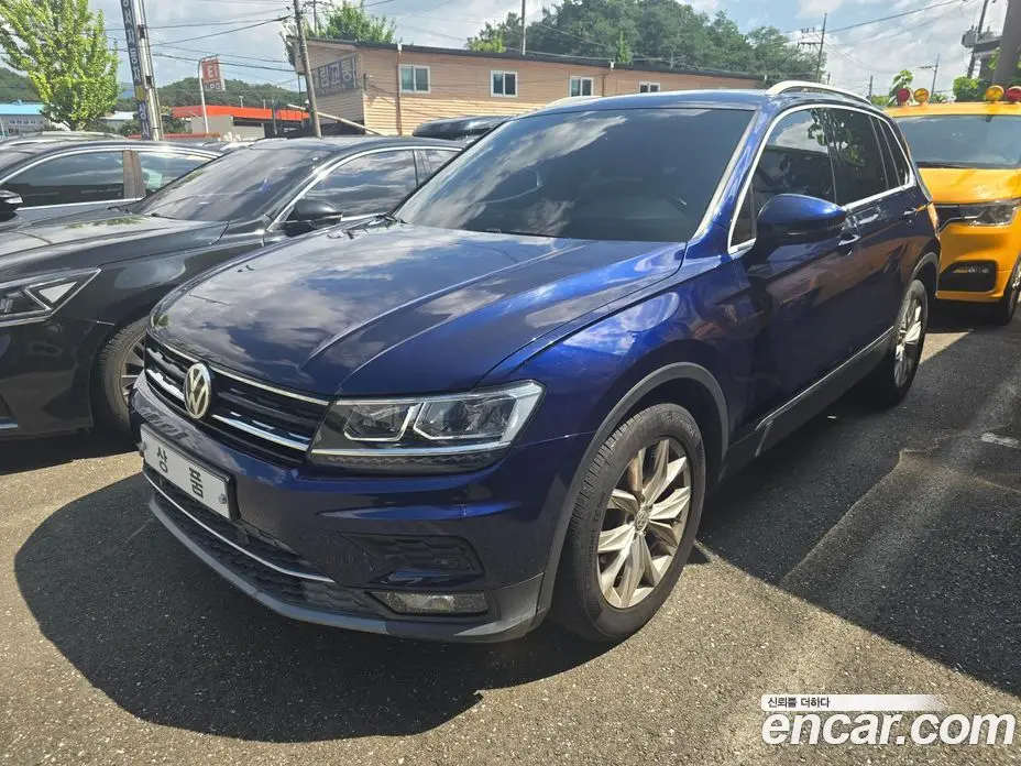 Volkswagen Tiguan 2018 2.0 автомат (гидро), фото 1 Volkswagen Tiguan 2018 2.0 автомат (гидро), фото 1