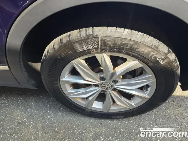 Volkswagen Tiguan 2018 2.0 автомат (гидро), миниатюра 5 Volkswagen Tiguan 2018 2.0 автомат (гидро), миниатюра 5