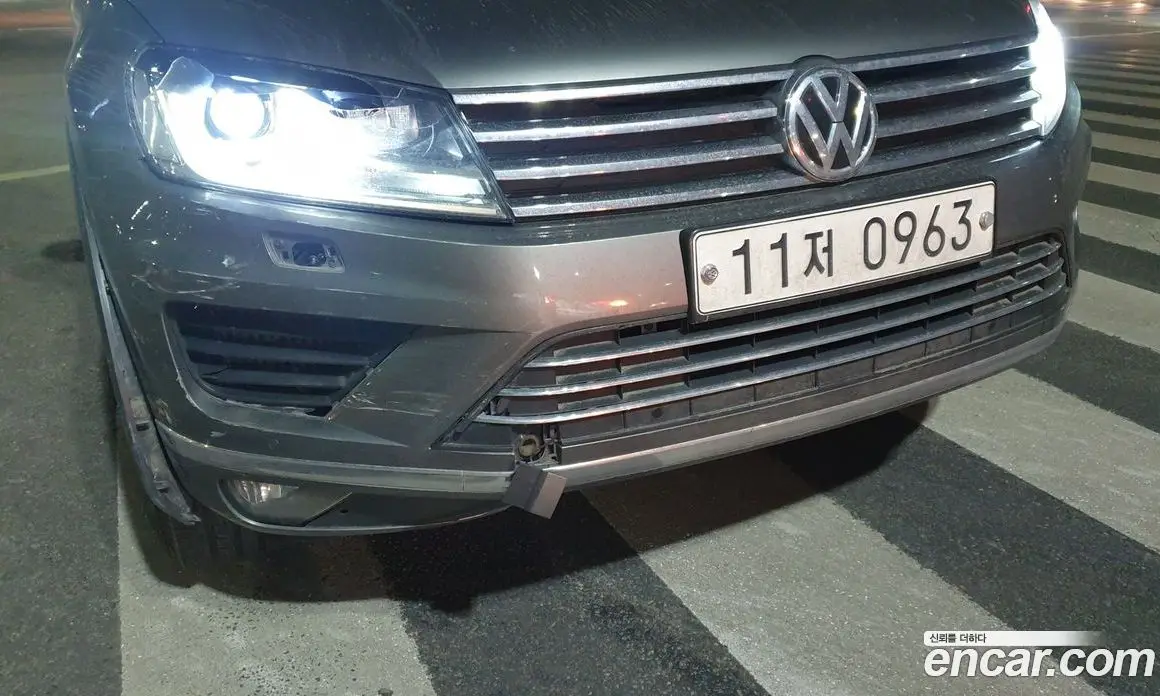 Volkswagen Touareg 2015 3.0 автомат (гидро), фото 16