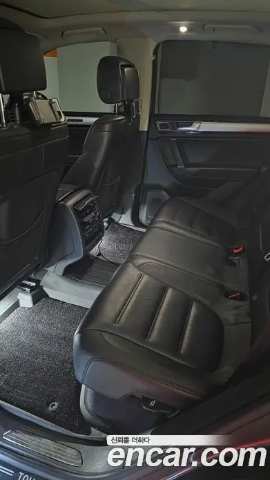 Volkswagen Touareg 2015 3.0 автомат (гидро), фото 17
