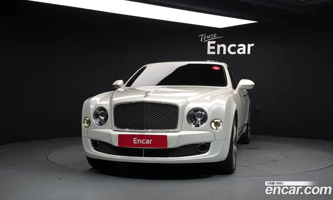 Bentley Mulsanne 2016 6.8 автомат (гидро), фото 3