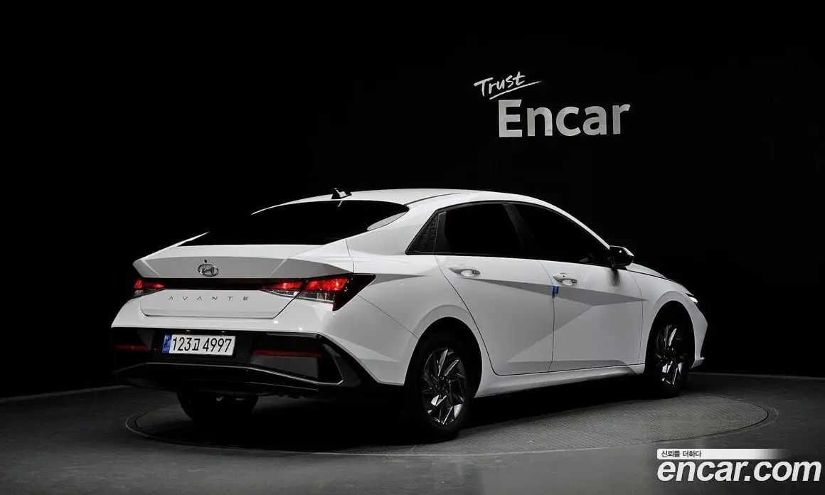 Hyundai Avante 2024 1.6 автомат (гидро), фото 2 Hyundai Avante 2024 1.6 автомат (гидро), фото 2