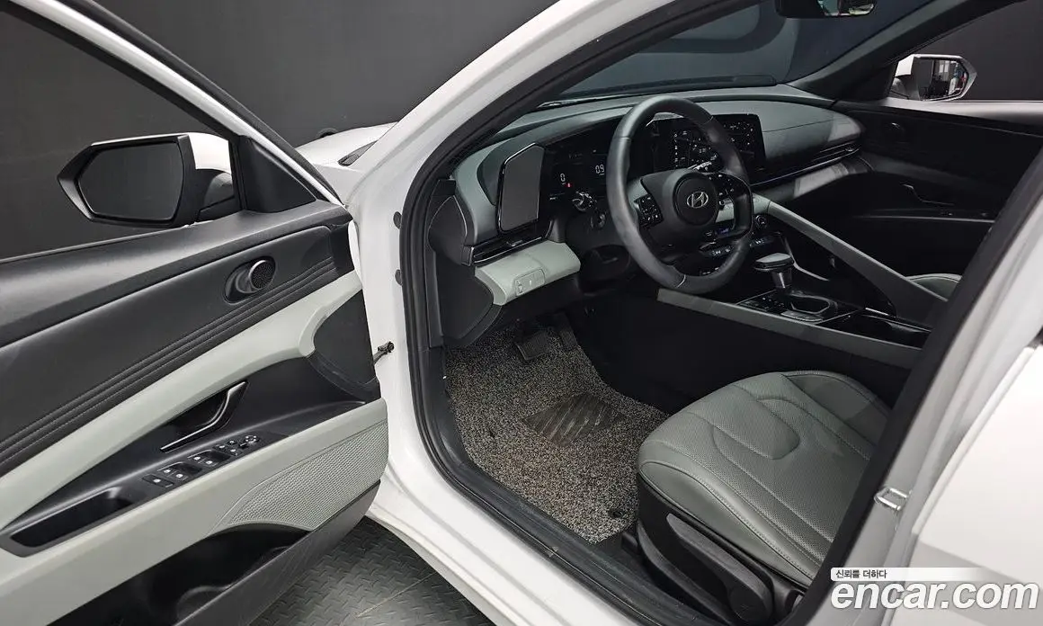 Hyundai Avante 2024 1.6 автомат (гидро), фото 11 Hyundai Avante 2024 1.6 автомат (гидро), фото 11
