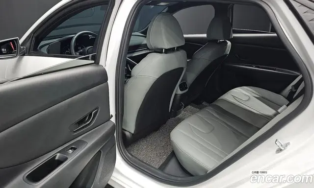 Hyundai Avante 2024 1.6 автомат (гидро), миниатюра 12