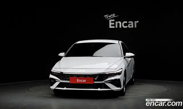 Hyundai Avante 2024 1.6 автомат (гидро), миниатюра 3 Hyundai Avante 2024 1.6 автомат (гидро), миниатюра 3