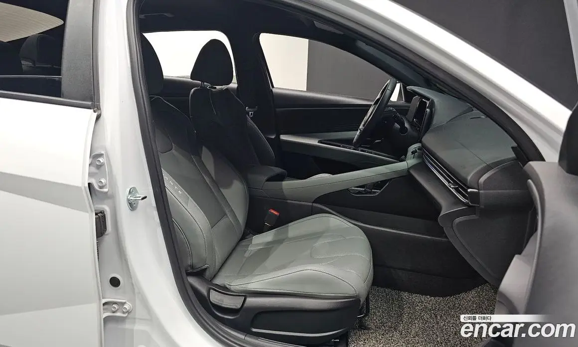 Hyundai Avante 2024 1.6 автомат (гидро), фото 10 Hyundai Avante 2024 1.6 автомат (гидро), фото 10
