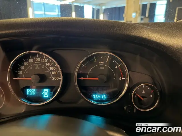 Jeep Wrangler 2014 2.8 автомат (гидро), миниатюра 10