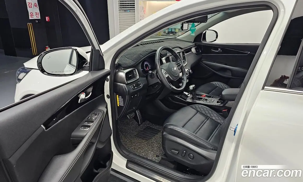 Kia Sorento 2019 2.0 автомат (гидро), фото 10