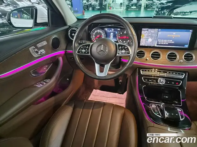 Mercedes-Benz E-Class 2019 1.9 автомат (гидро), миниатюра 12