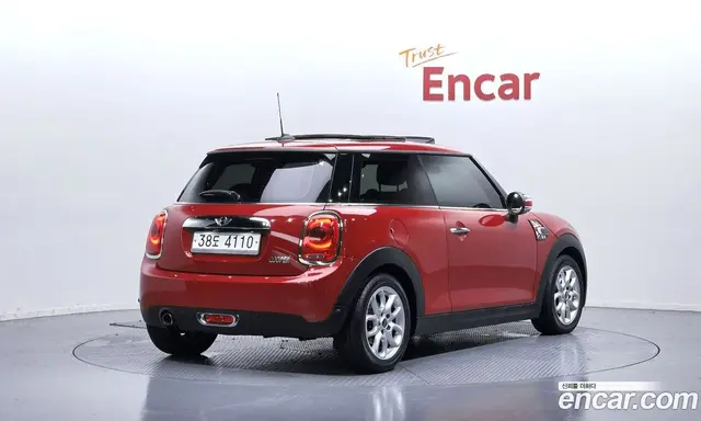 Mini Cooper 2014 1.5 автомат (гидро), миниатюра 2