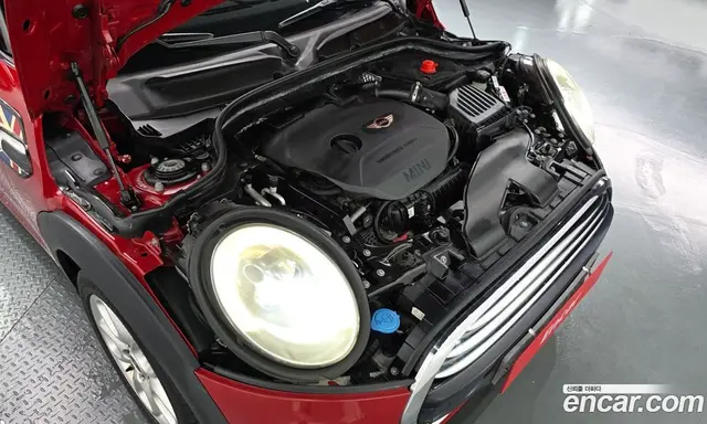 Mini Cooper 2014 1.5 автомат (гидро), миниатюра 6