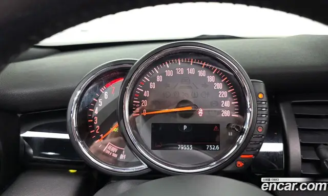Mini Cooper 2014 1.5 автомат (гидро), миниатюра 8