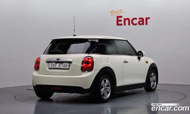 Mini Cooper 2014 1.5 автомат (гидро), миниатюра 2 Mini Cooper 2014 1.5 автомат (гидро), миниатюра 2