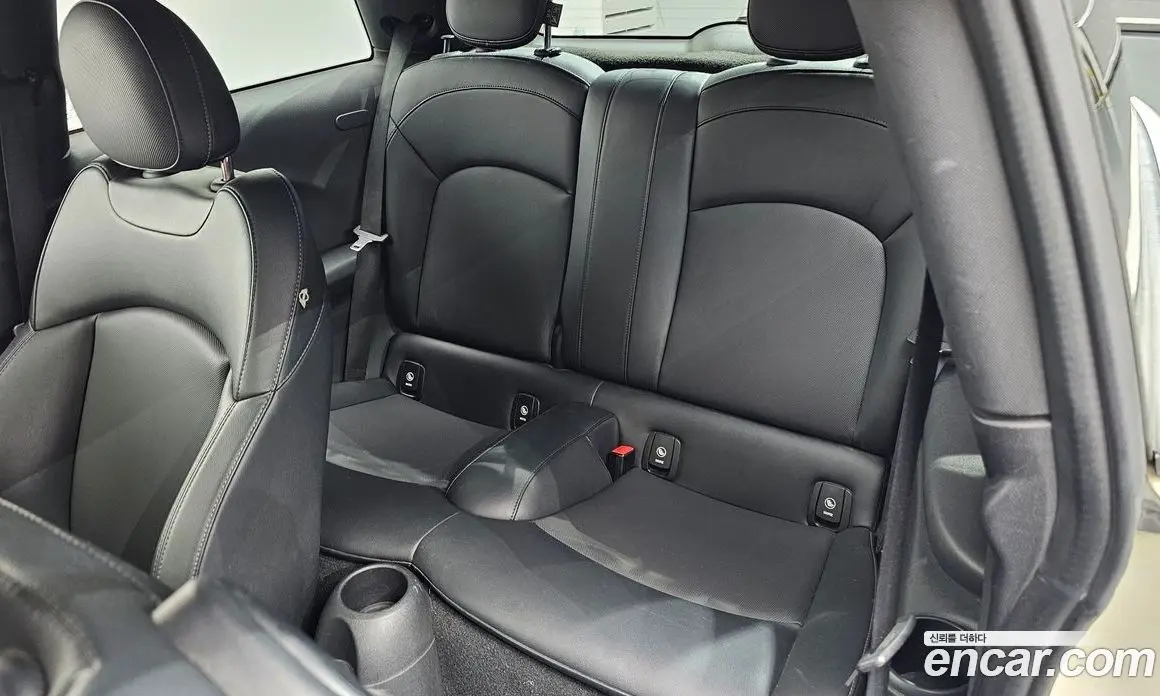 Mini Cooper 2014 1.5 автомат (гидро), фото 11 Mini Cooper 2014 1.5 автомат (гидро), фото 11