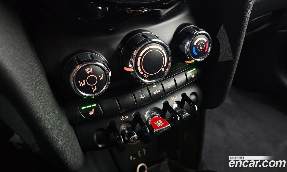 Mini Cooper 2014 1.5 автомат (гидро), фото 17 Mini Cooper 2014 1.5 автомат (гидро), фото 17