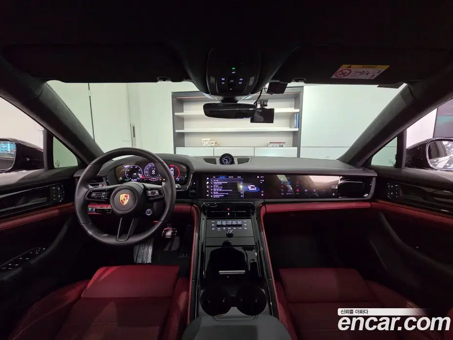 Porsche Panamera 2025 4.0 автомат (гидро), фото 15 Porsche Panamera 2025 4.0 автомат (гидро), фото 15