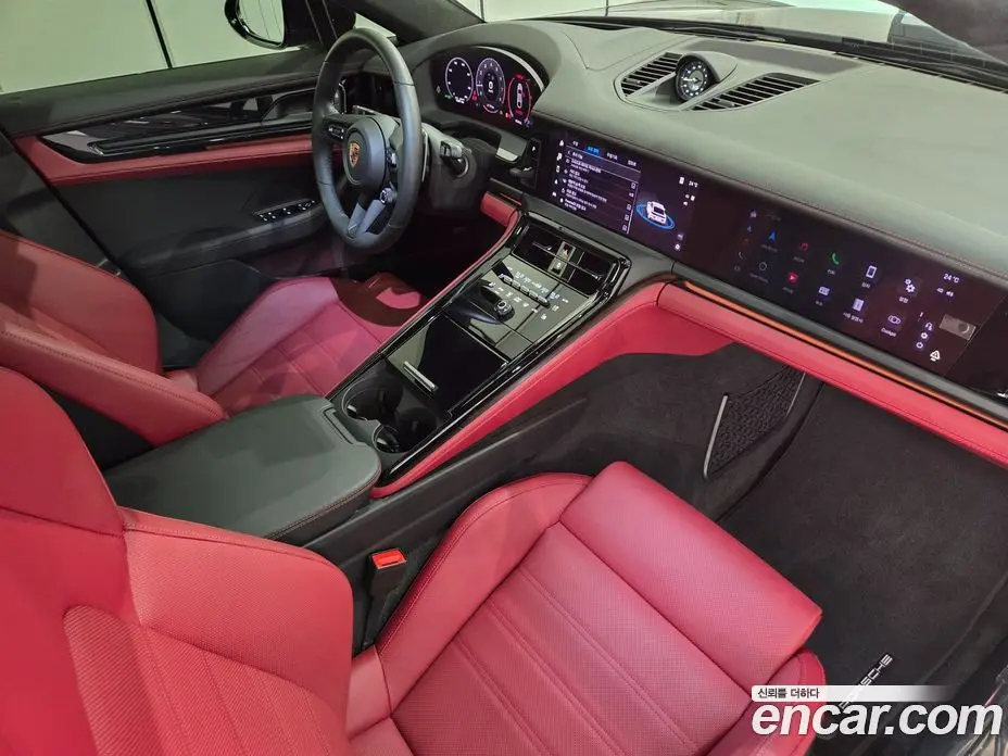 Porsche Panamera 2025 4.0 автомат (гидро), фото 9 Porsche Panamera 2025 4.0 автомат (гидро), фото 9