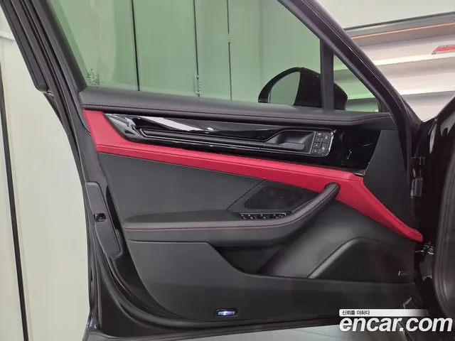 Porsche Panamera 2025 4.0 автомат (гидро), миниатюра 10 Porsche Panamera 2025 4.0 автомат (гидро), миниатюра 10