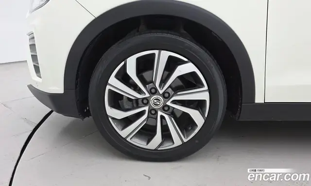 SsangYong TIBOLI 2021 1.5 автомат (гидро), миниатюра 5