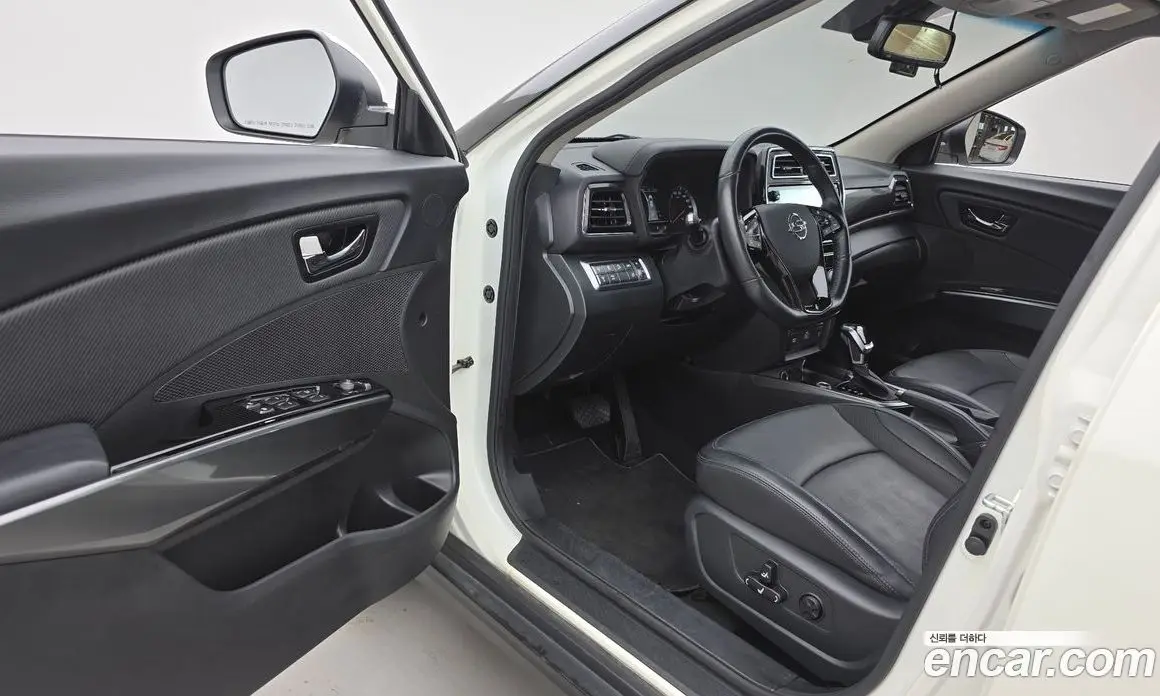 SsangYong TIBOLI 2021 1.5 автомат (гидро), фото 10