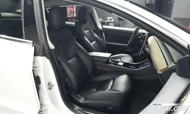 Tesla Model 3 2020 0.1 автомат (гидро), миниатюра 11