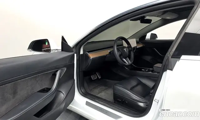 Tesla Model 3 2020 0.1 автомат (гидро), миниатюра 10