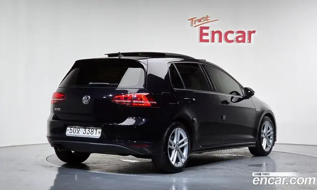 Volkswagen Golf 2014 2.0 автомат (гидро), миниатюра 2 Volkswagen Golf 2014 2.0 автомат (гидро), миниатюра 2