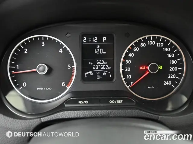 Volkswagen Polo 2014 1.6 автомат (гидро), миниатюра 8