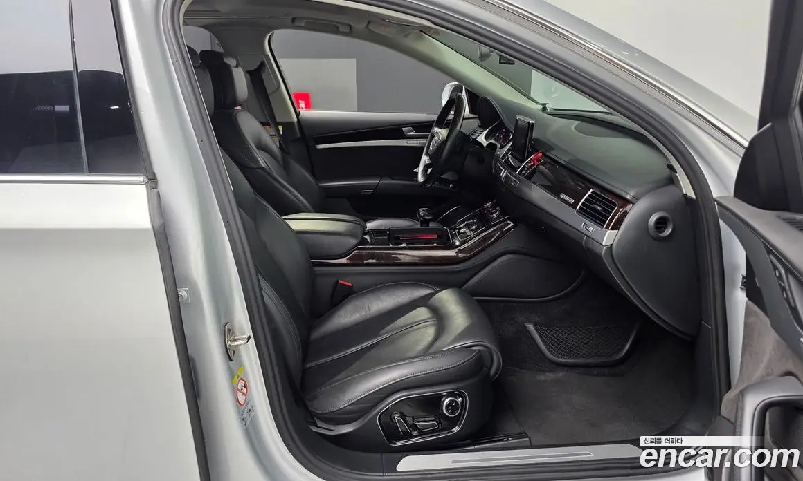 Audi A8 2014 4.0 автомат (гидро), фото 11