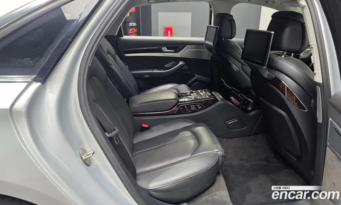 Audi A8 2014 4.0 автомат (гидро), фото 12