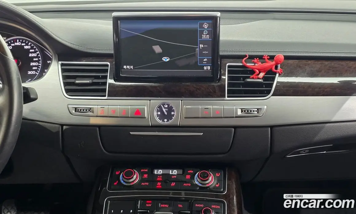 Audi A8 2014 4.0 автомат (гидро), фото 14
