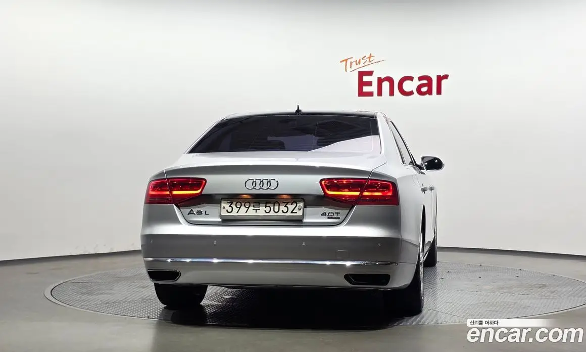 Audi A8 2014 4.0 автомат (гидро), фото 4