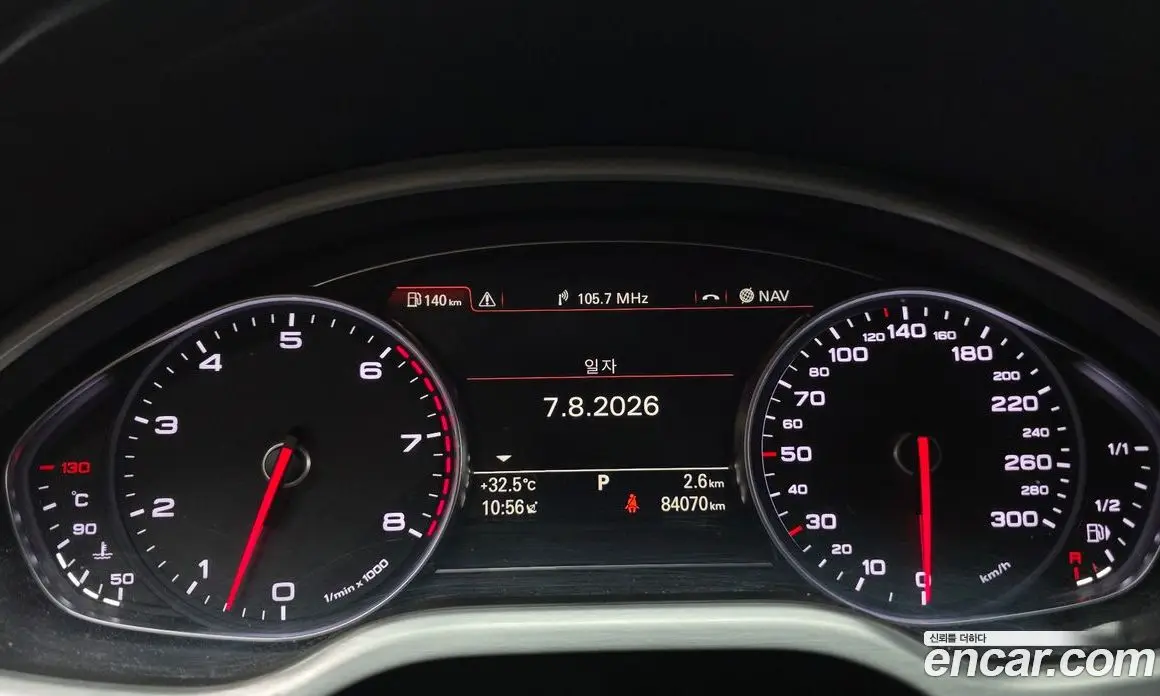 Audi A8 2014 4.0 автомат (гидро), фото 8
