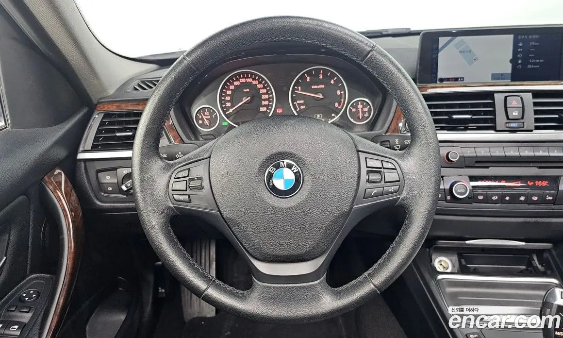 BMW 3 серия 2012 2.0 автомат (гидро), фото 12