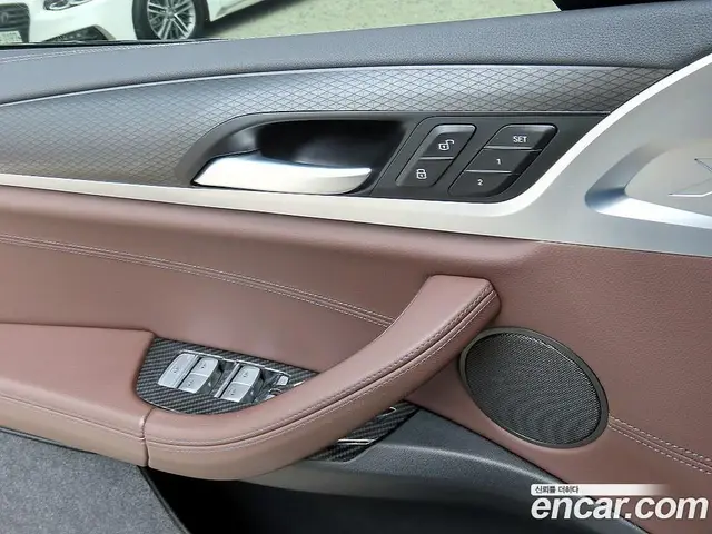 BMW X4 2020 2.0 автомат (гидро), миниатюра 12