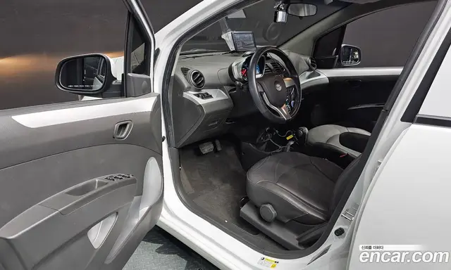 Chevrolet Spark 2015 1.0 автомат (гидро), миниатюра 10 Chevrolet Spark 2015 1.0 автомат (гидро), миниатюра 10