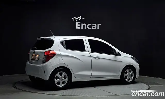 Chevrolet Spark 2019 1.0 автомат (гидро), миниатюра 2