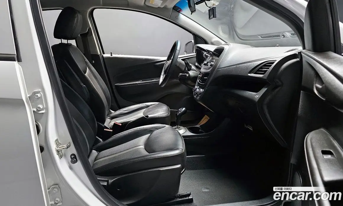 Chevrolet Spark 2019 1.0 автомат (гидро), фото 11