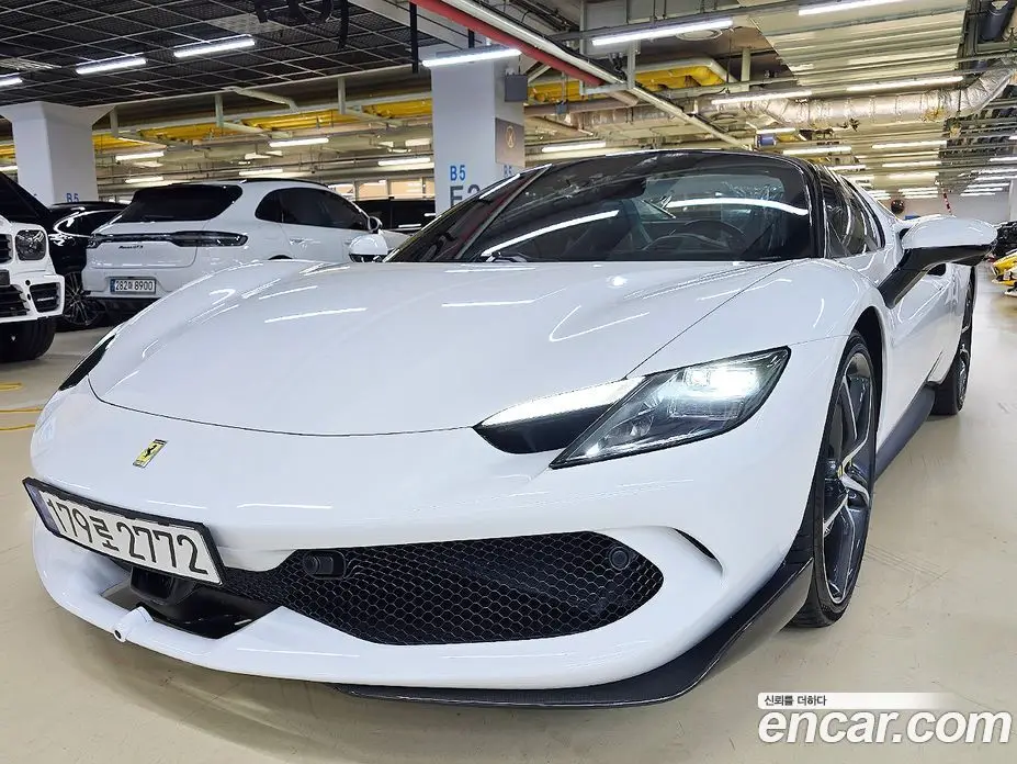 Ferrari 296 2023 3.0 автомат (гидро), фото 2 Ferrari 296 2023 3.0 автомат (гидро), фото 2